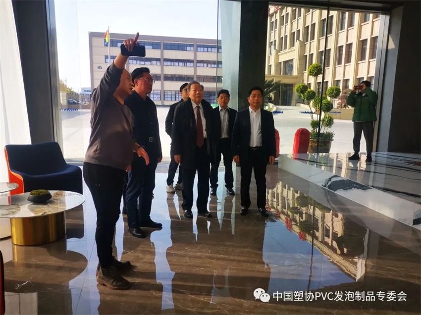 1760340627.jpg 1701314584952239.jpg